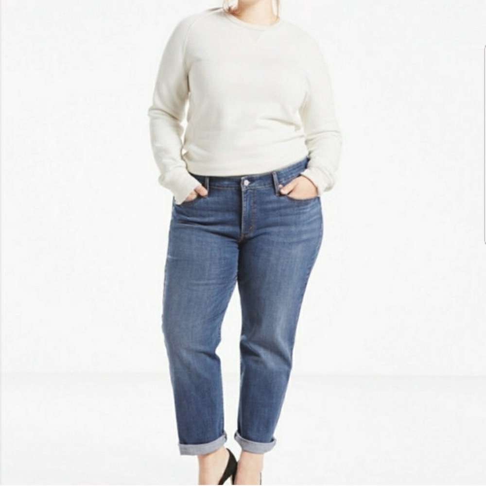 Levis’s Classic Boyfriend Jean sz 24w